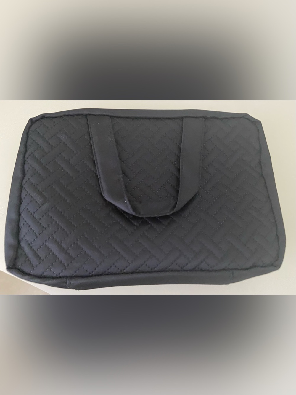 Travel cosmetics hanging bag , new no tag , 4 compartments, one removable